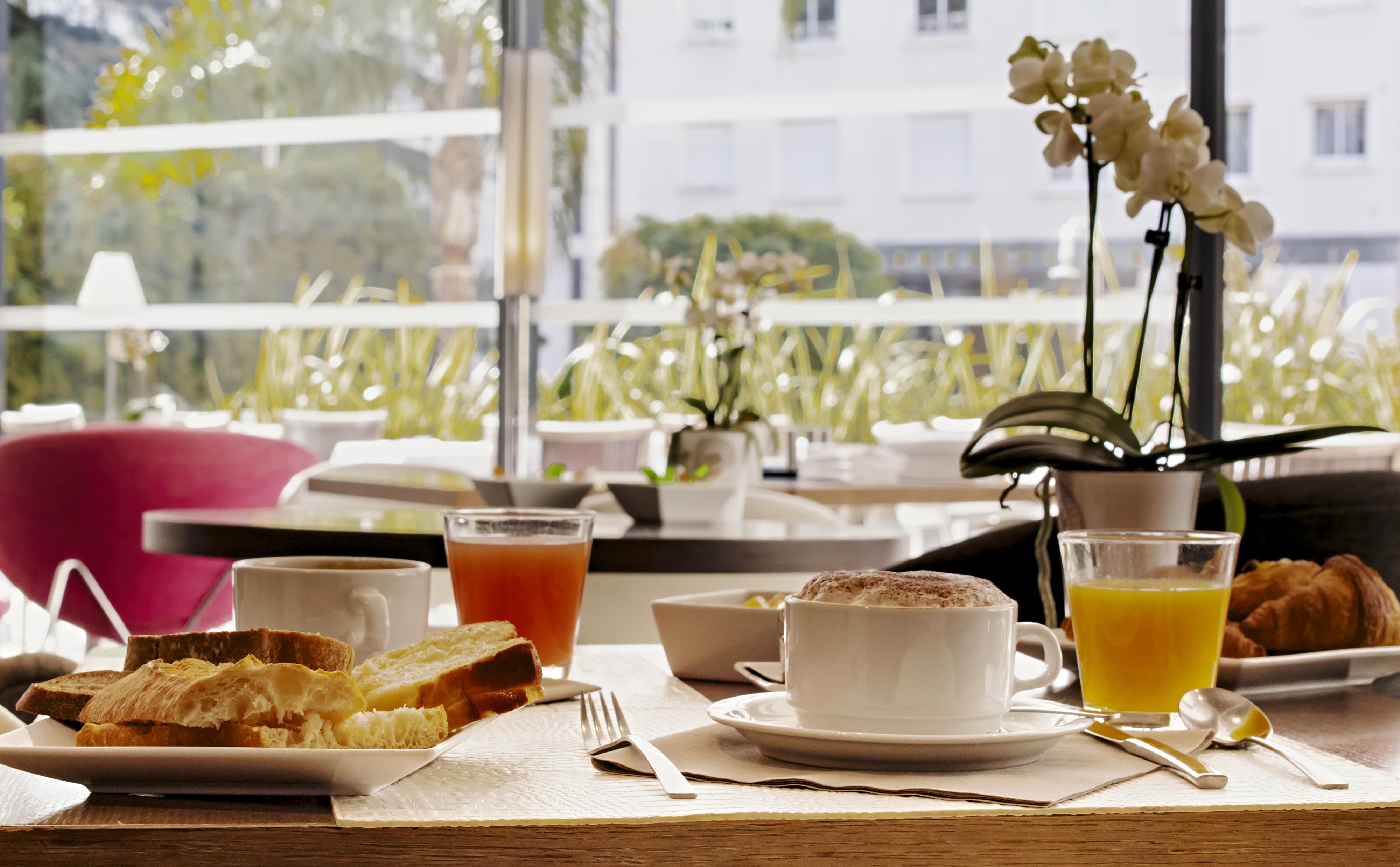 Hotel Le Canberra Cannes Eksteriør billede